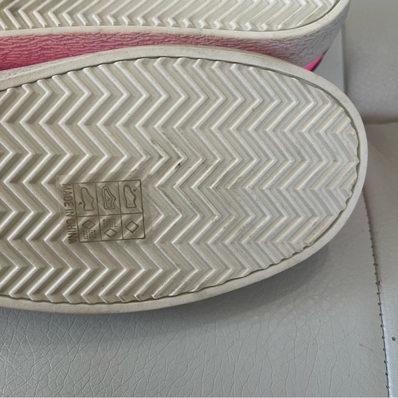 Pink Glitter Star Sneakers - Picture 12 of 13